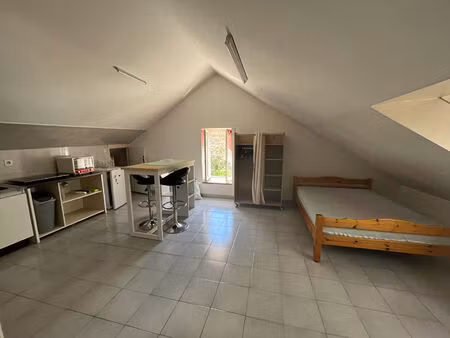 studio meuble