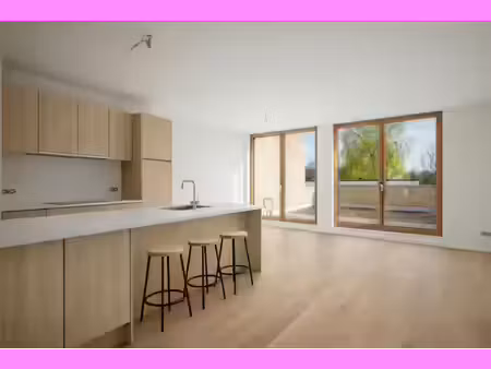appartement à vendre à kortrijksesteenweg 139 sint-martens-latem (rbw38737)