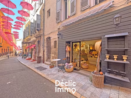 vente local commercial 1 pièces 42m2 grasse 06130 - 35000 € - surface privée