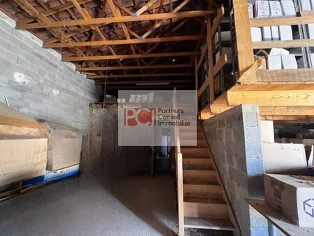 vente local d’activités marguerittes 30320 243m²