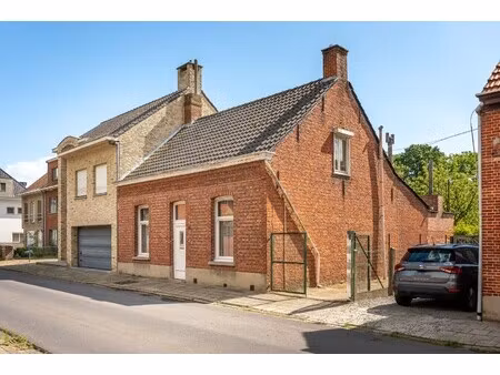 huis te koop in brasschaat met 3 slaapkamers