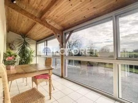 vente maison à nueil-les-aubiers (79250) : à vendre / 125m² nueil-les-aubiers