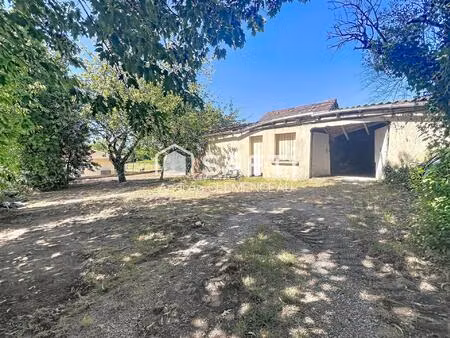 vente maison 2 pièces 75 m² bourg (33710)