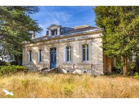 vente maison 8 pièces 222 m² saint-médard-en-jalles (33160)