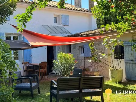 maison atypique centre bourg avec jardin