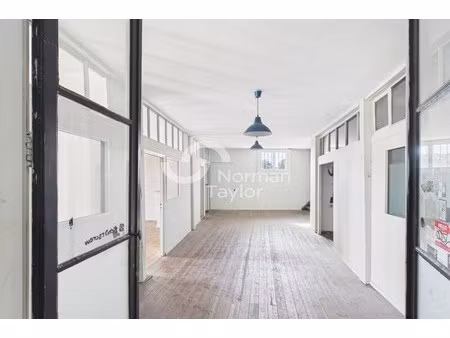 location bureaux 450 m²