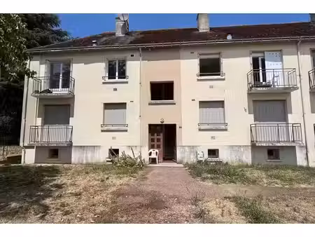 preuilly sur claise - appartement t2
