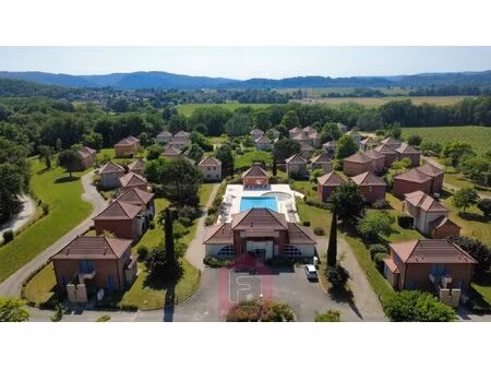 bel appartement au rez de chaussée