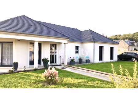 maison 5 pièces - 144 m²