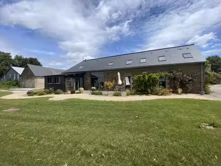 maison 25 pièces - 578 m²
