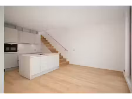 duplex à vendre à kortrijksesteenweg 139 sint-martens-latem (rbw38581)
