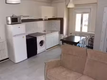 location appartement 2 pièces 32 m² à viry (39360)