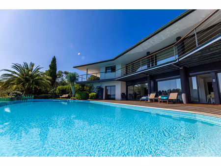 vente maison 7 pièces 260m2 gelos 64110 - 1199000 € - surface privée