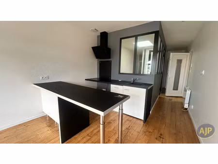location appartement 2 pièces 35.93 m² à libourne (33500)  625 €