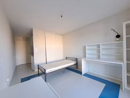 studio - facultés - dijon - résidence avec gardien et buanderie
