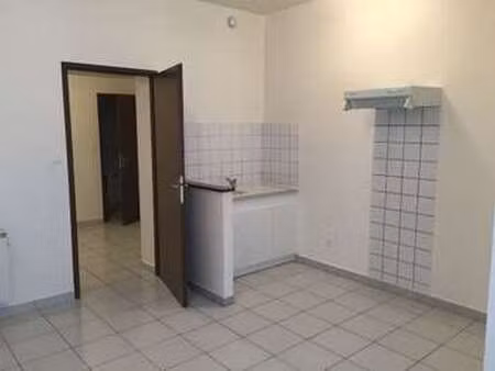location appartement 2 pièces à sochaux (25600) : à louer 2 pièces / 27m² sochaux