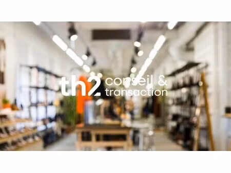 vente commerce saint lo 50000 400m²