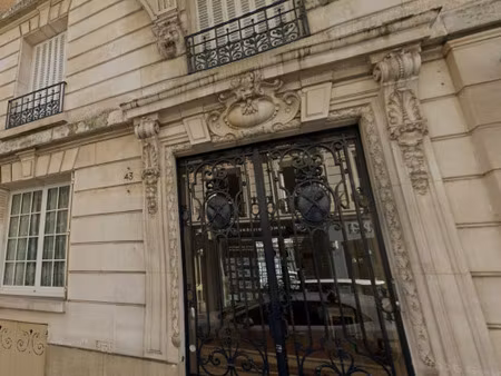 location locaux professionnels 1 pièce 29.1 m² à paris 16ème (75016)  1 190 €