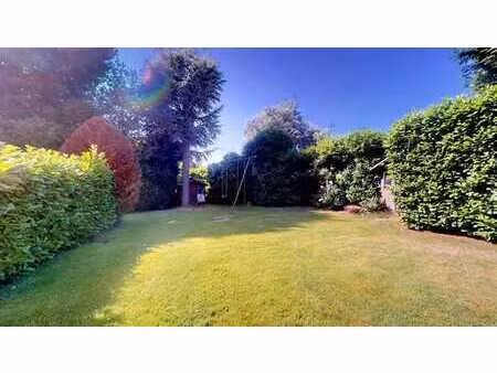 chant d'oiseau : duplex renove 3 ch +/- 143m2 + jardin