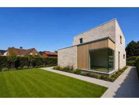 prachtige moderne nieuwbouwvilla met hoogwaardige afwerking