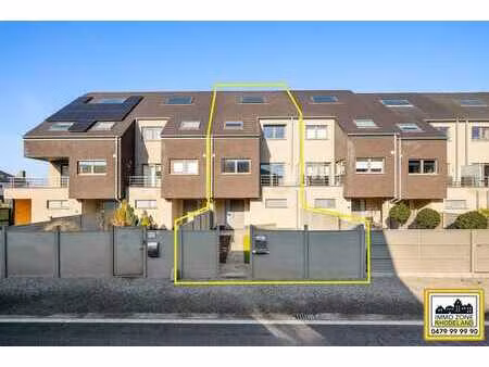 prachtige instapklare woning met 4 slpks  garage en tuin