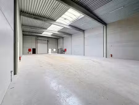 nouvelles unités pme (406 - 1 147 m²) à louer à evergem