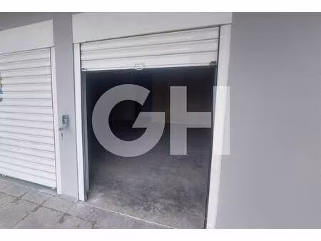 local commercial à louer