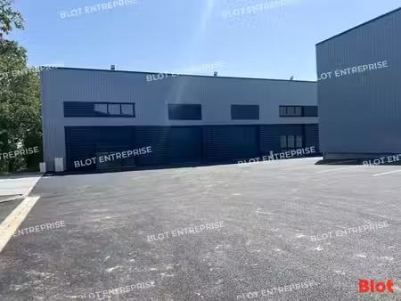 entrepôt à louer