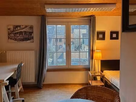studio (étudiants)
