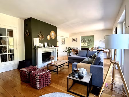 maison de luxe à vendre dans le quartier pont-monplaisir-plouich