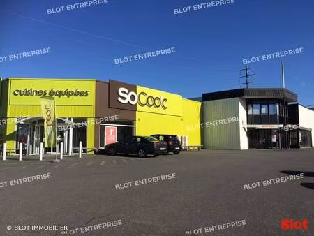 local commercial à louer