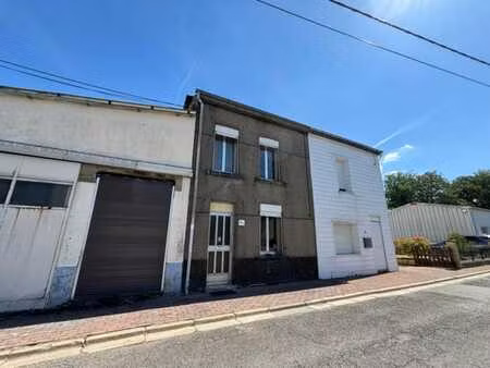 a vendre: maison 3 chambres à rénover -rue de longwy aubange