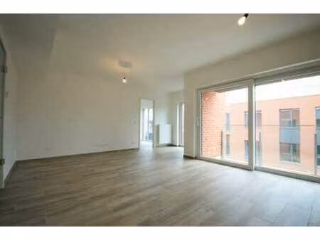 appartement très agréable à courbevoie lln