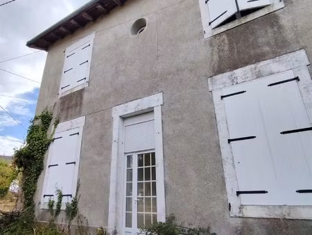 ensemble immobilier en pierre de taille opportunité rare à saisir !