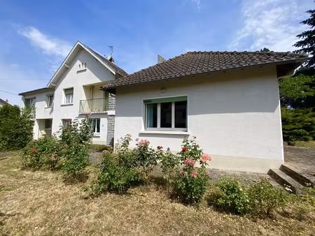 belle maison familiale avec grand jardin à bellac
