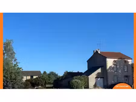 maison sur 8853 m2 avec étang  jardin plat et dépendances