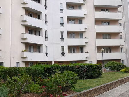 à louer - appartement 2 pièces avec cave - franconville