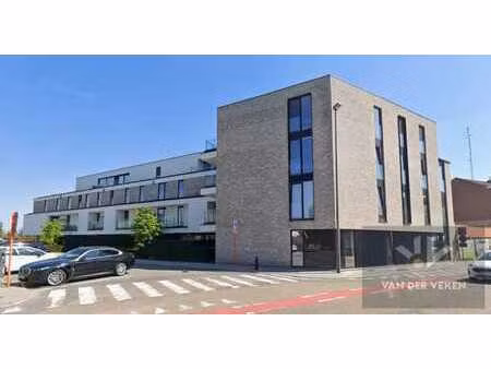 rustig gelegen 2 slaapkamer appartement!