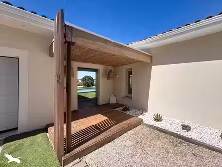 vente maison 6 pièces 175 m² à monbrun (32600)  534 500 €