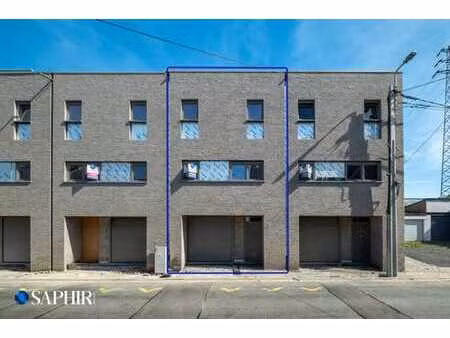 maison neuve 3 façades de 214 m² avec terrasse et garage