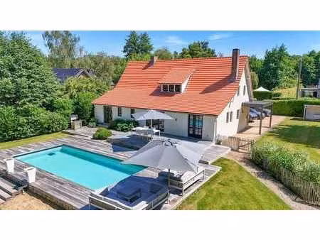 superbe villa 3ch poss 4 avec piscine au coeur du bois de ro