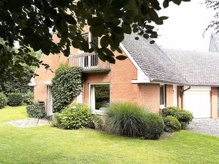 très belle villa 3 façades à heusy