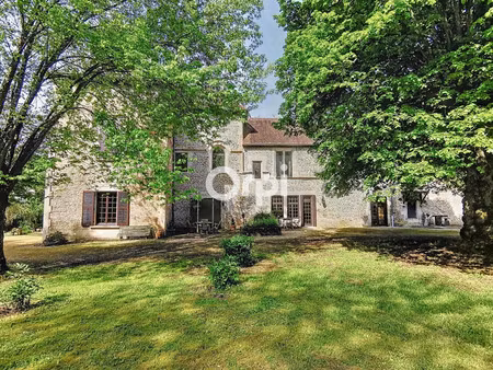 château à vendre à manois
