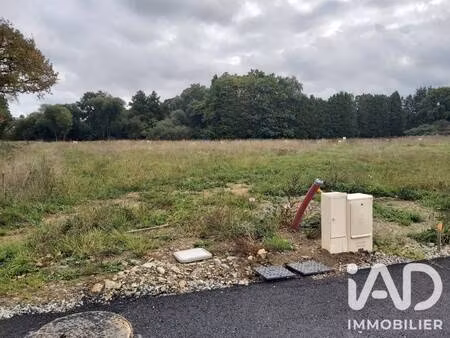 terrain constructible viabilisé à vendre