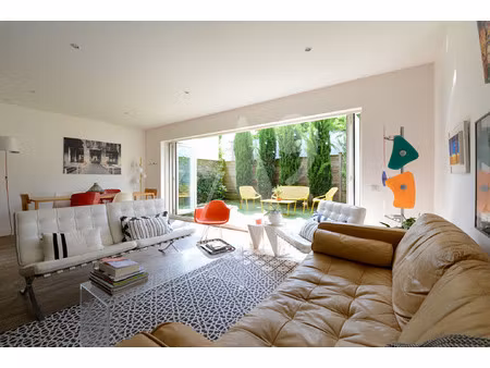 maison de luxe à vendre dans le quartier caudéran-barrière judaïque