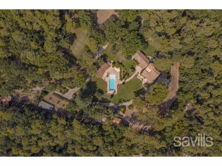 villa de luxe à vendre dans le quartier nord