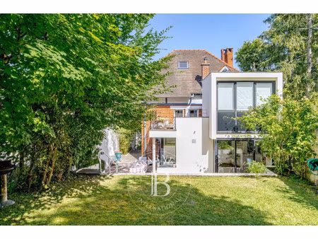 maison de luxe à vendre dans le quartier cote d'argent-desvallieres-gambetta