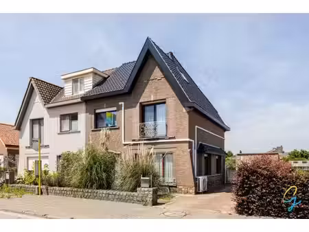 maison à vendre à dreefstraat 14 wichelen (rbw38712)