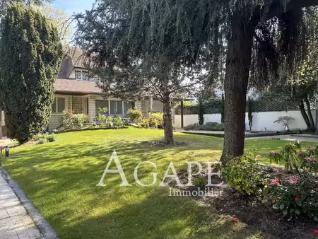 maison de luxe à vendre dans le quartier la varenne