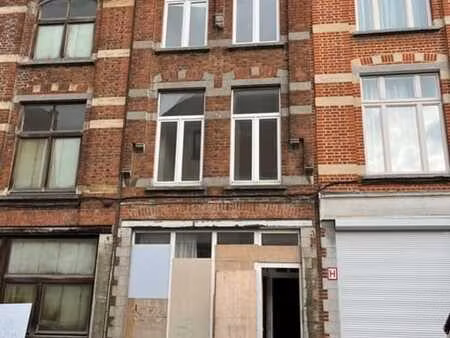 2 maisons à rénover etterbeek  rue d'oultremont